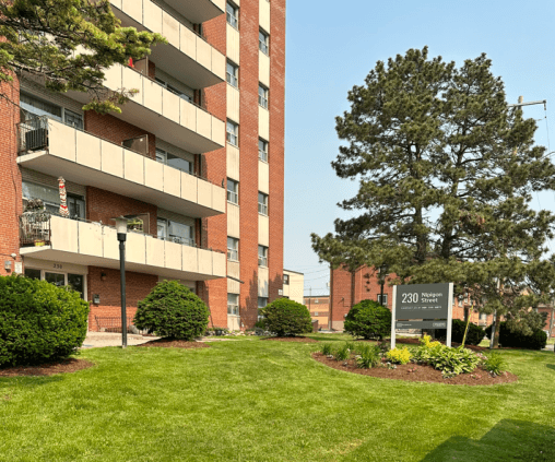 230 Nipigon St., Oshawa. - 2 Bedroom in Oshawa