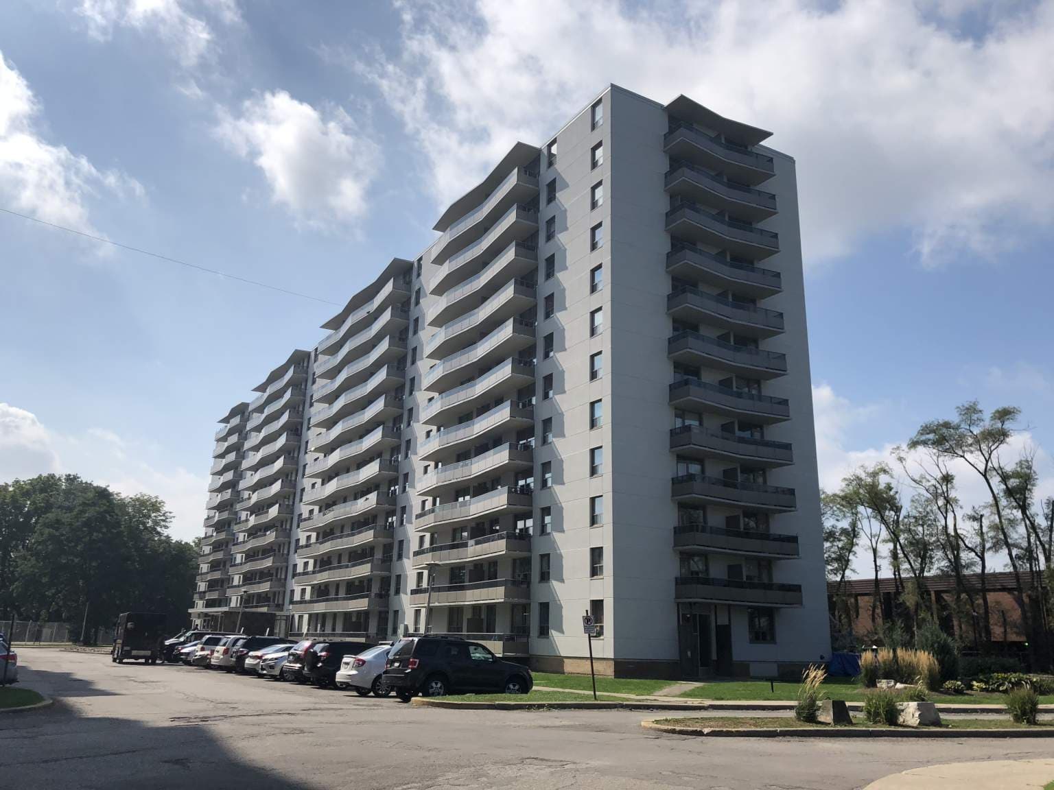 Camelot Towers - One Bedroom 1 Bath — photo 1 of 19