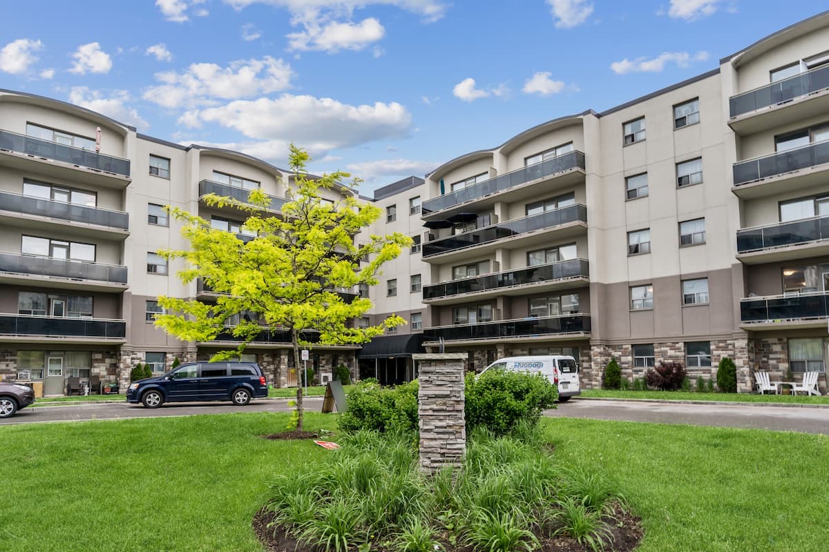 2 Bedroom available at 140 Nonquon Road, Oshawa in Oshawa
