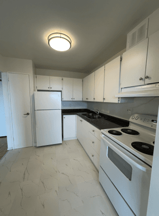 1900 Bloor St. E. Mississauga, ON - Lenworth Towers - 2 Bedroom - One Month Free Rent for All Applications* in Mississauga