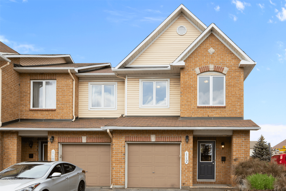 Townhouse (3 bedroom) available at 8 Timberline Private, Ottawa in Ottawa